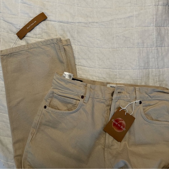 NWT Reformation Cynthia High Rise Long Jeans - Picture 4 of 5